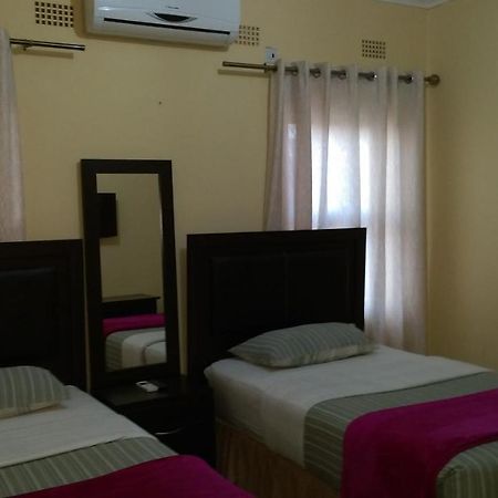 Cypress Executive Lodge Livingstone Dış mekan fotoğraf