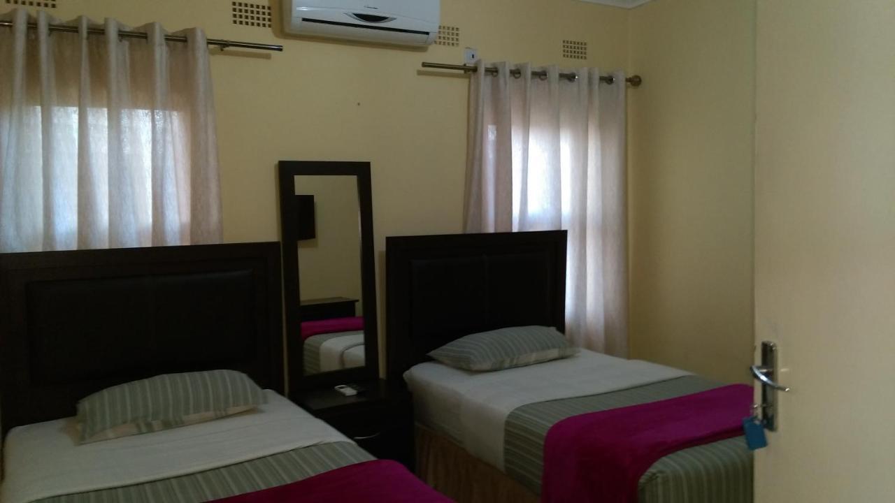 Cypress Executive Lodge Livingstone Dış mekan fotoğraf